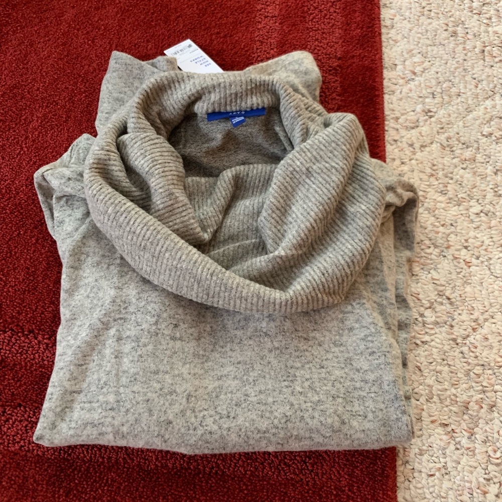 NWT Apt.9 Cowl Neck Sweater